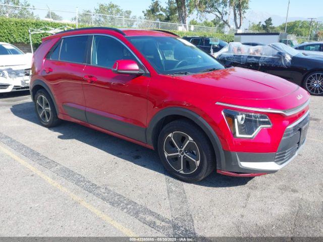  Salvage Kia Niro