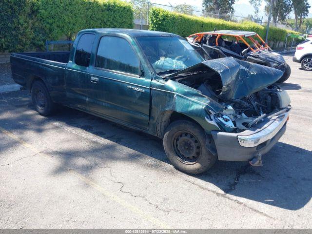  Salvage Toyota Tacoma