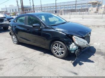  Salvage Toyota Yaris