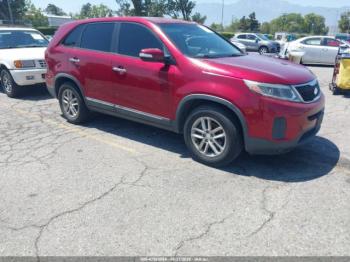  Salvage Kia Sorento