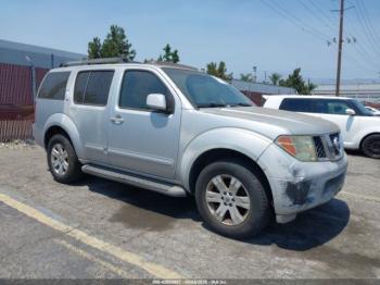  Salvage Nissan Pathfinder