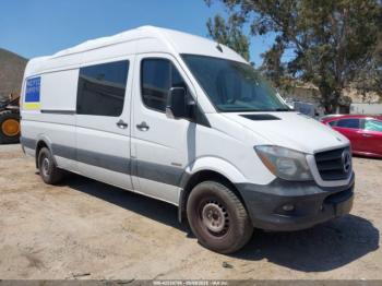  Salvage Mercedes-Benz Sprinter 2500