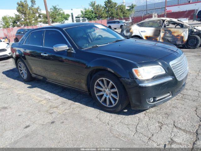  Salvage Chrysler 300