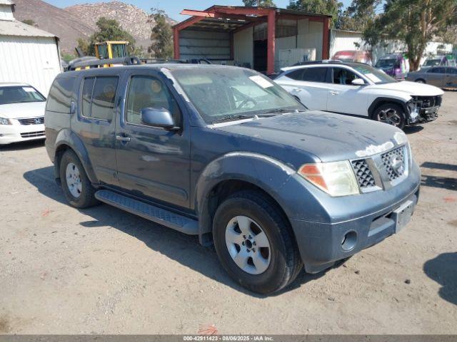  Salvage Nissan Pathfinder