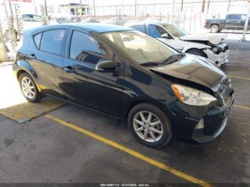  Salvage Toyota Prius c