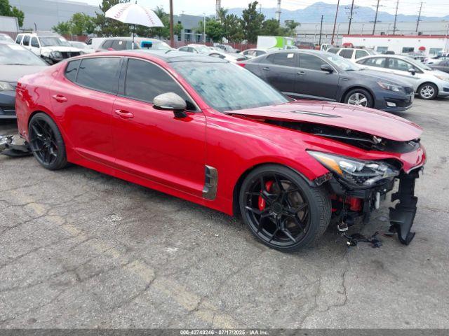  Salvage Kia Stinger