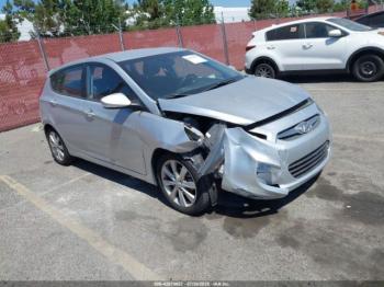  Salvage Hyundai ACCENT