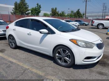  Salvage Kia Forte