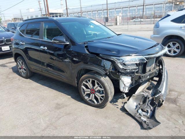 Salvage Kia Seltos