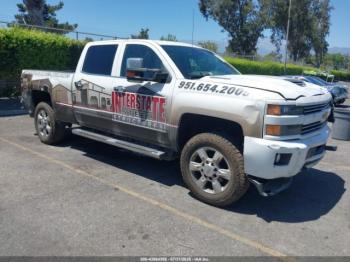  Salvage Chevrolet Silverado 2500