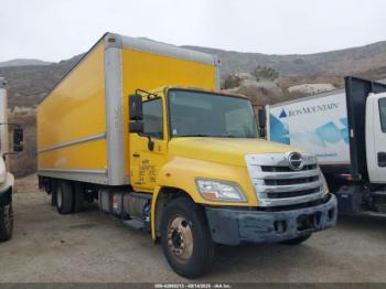  Salvage Hino 268