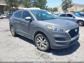  Salvage Hyundai TUCSON