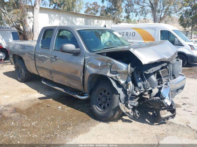  Salvage Chevrolet Silverado 1500