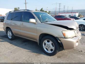  Salvage Toyota Highlander