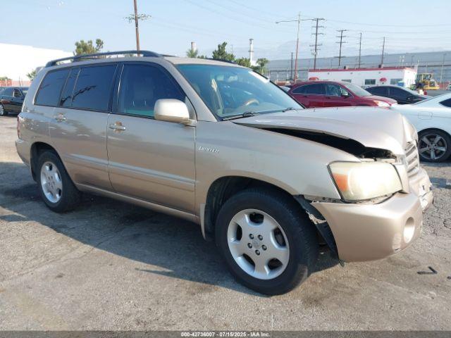  Salvage Toyota Highlander