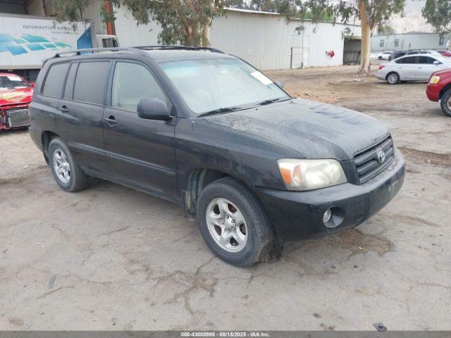  Salvage Toyota Highlander