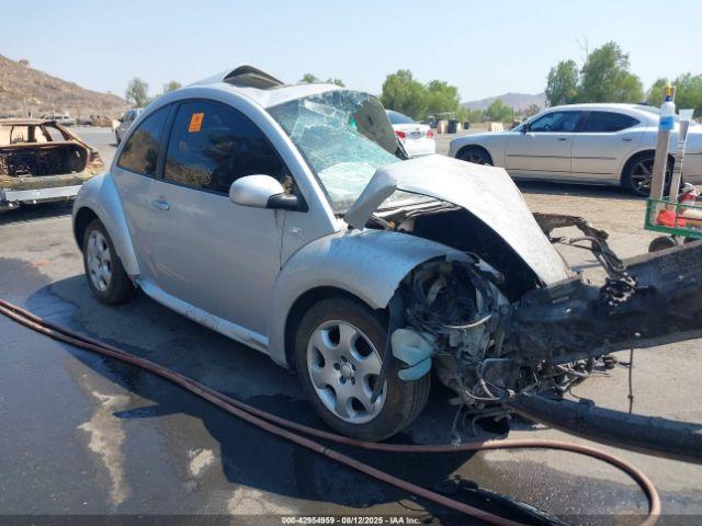  Salvage Volkswagen Beetle