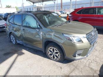  Salvage Subaru Forester