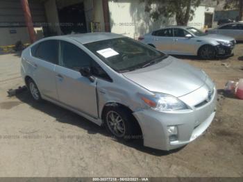 Salvage Toyota Prius