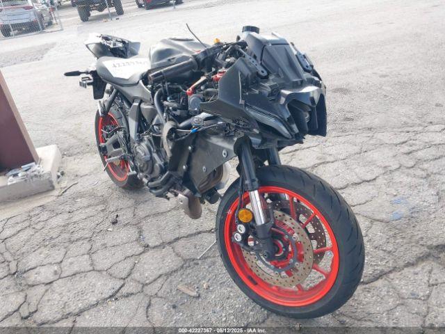  Salvage Yamaha Yzfr7