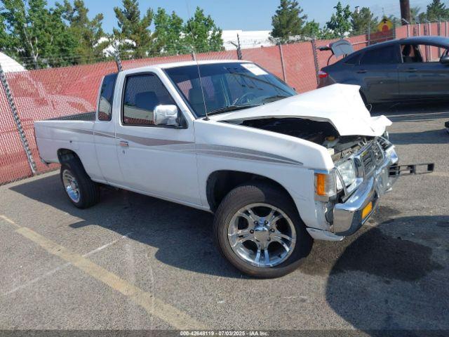 Salvage Nissan 4x2 Truck