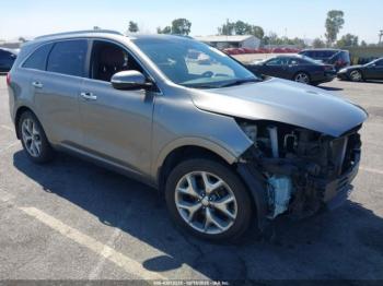  Salvage Kia Sorento