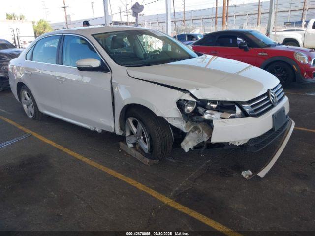  Salvage Volkswagen Passat