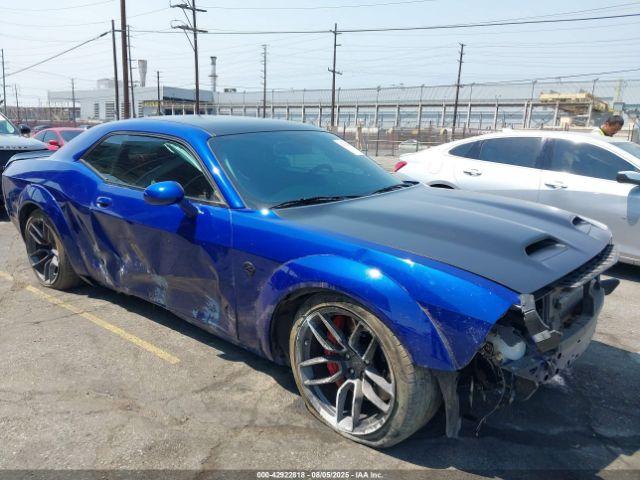  Salvage Dodge Challenger