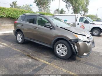  Salvage Toyota RAV4
