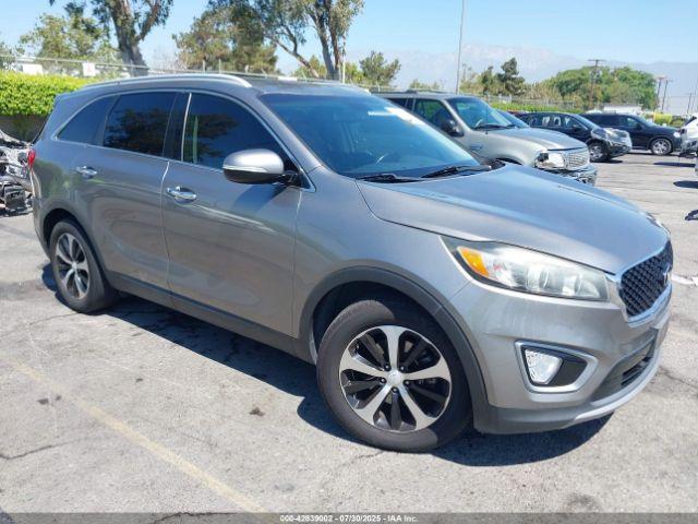  Salvage Kia Sorento