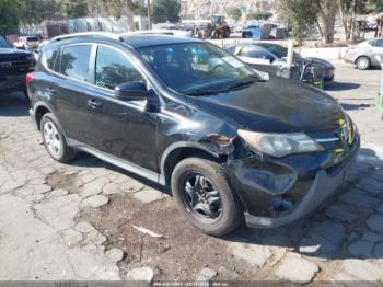  Salvage Toyota RAV4