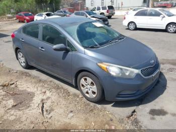  Salvage Kia Forte