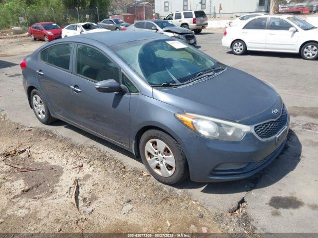 Salvage Kia Forte