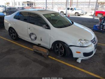  Salvage Volkswagen Jetta
