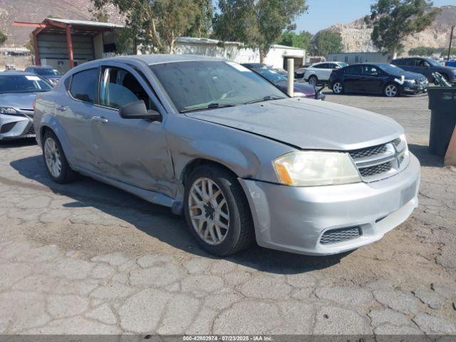  Salvage Dodge Avenger