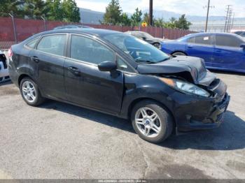  Salvage Ford Fiesta