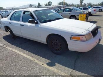  Salvage Ford Crown Victoria