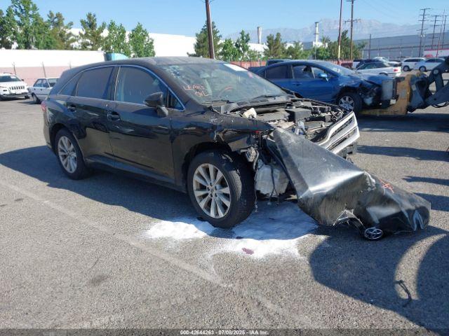  Salvage Toyota Venza