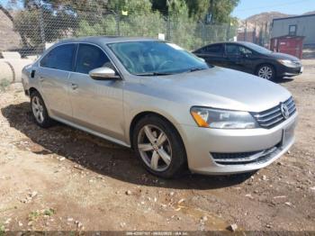  Salvage Volkswagen Passat