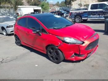  Salvage Ford Fiesta