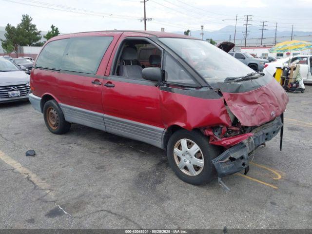  Salvage Toyota Previa