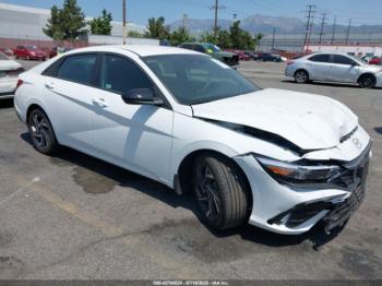  Salvage Hyundai ELANTRA