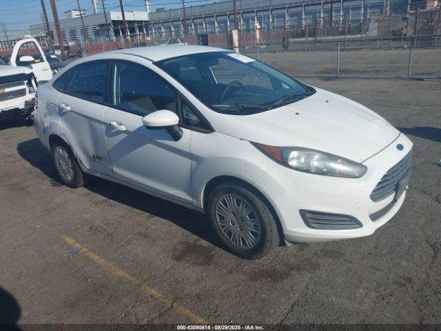  Salvage Ford Fiesta