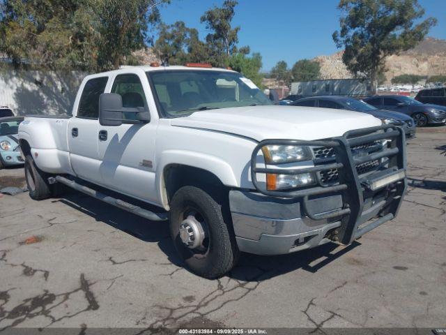  Salvage Chevrolet Silverado 3500