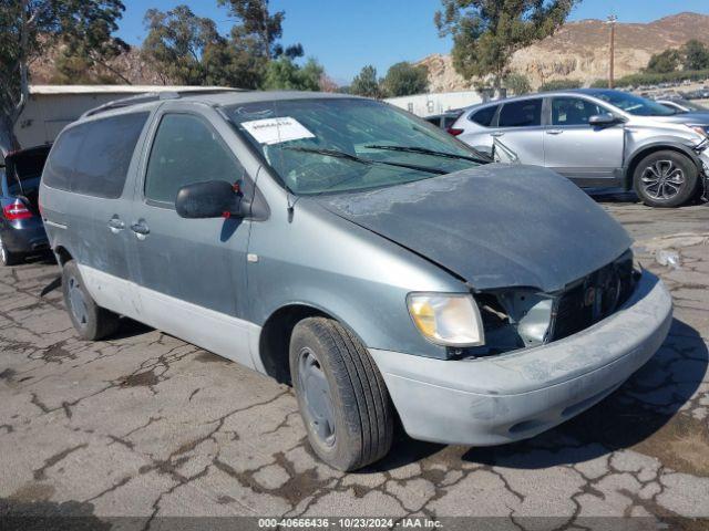  Salvage Toyota Sienna