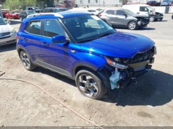  Salvage Hyundai VENUE