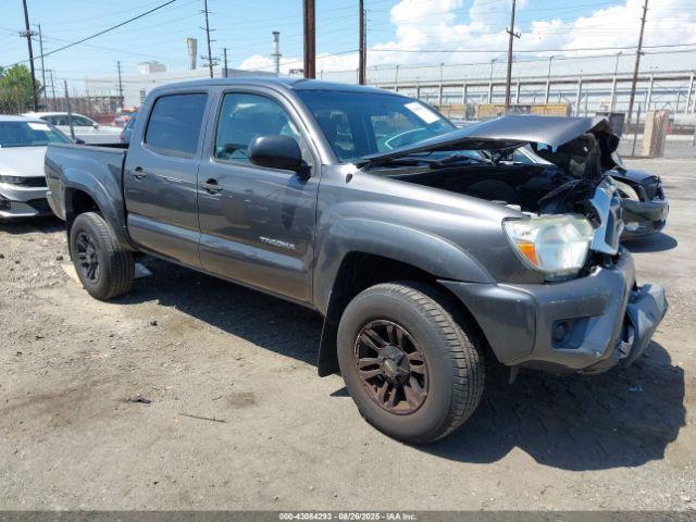  Salvage Toyota Tacoma