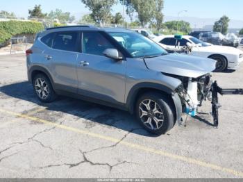  Salvage Kia Seltos