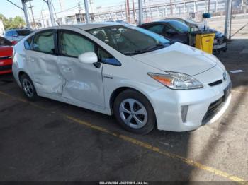  Salvage Toyota Prius