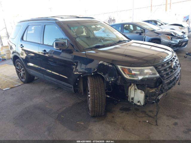  Salvage Ford Explorer